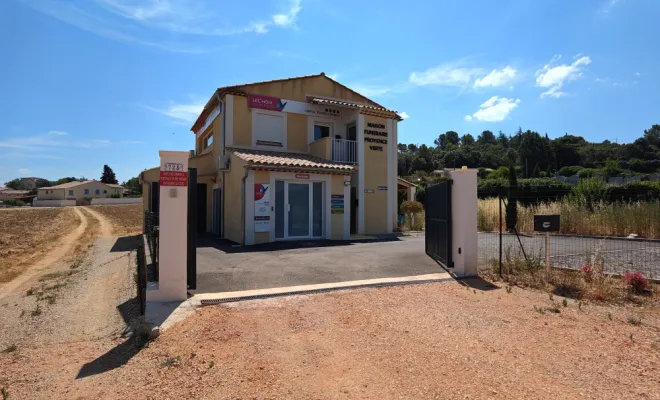 Chambre funéraire de Rians, Cristal, pompes funèbres, Rians
